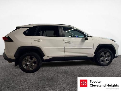 2023 Toyota RAV4 Hybrid LE