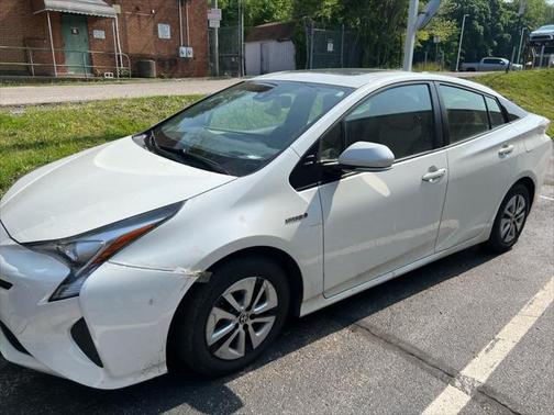 2016 Toyota Prius Four