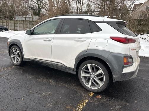 2021 Hyundai KONA Limited
