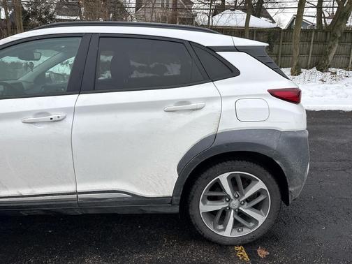 2021 Hyundai KONA Limited