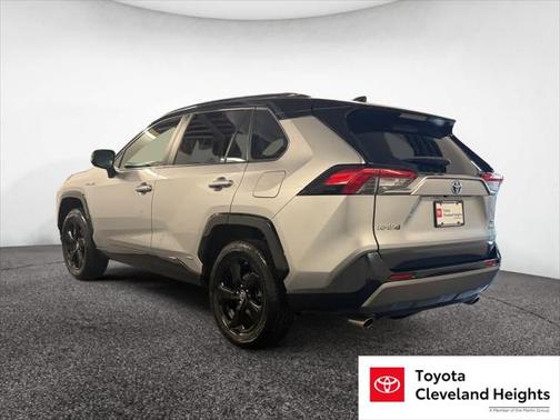 2019 Toyota RAV4 Hybrid SE