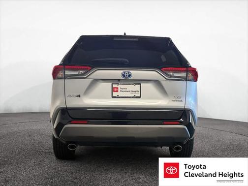 2019 Toyota RAV4 Hybrid SE