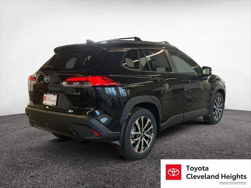 2025 Toyota Corolla Cross XLE