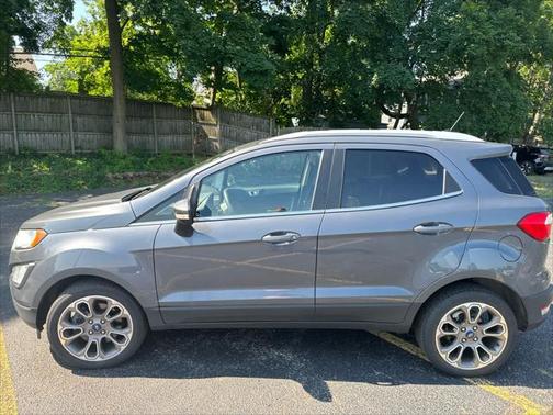 2021 Ford EcoSport Titanium