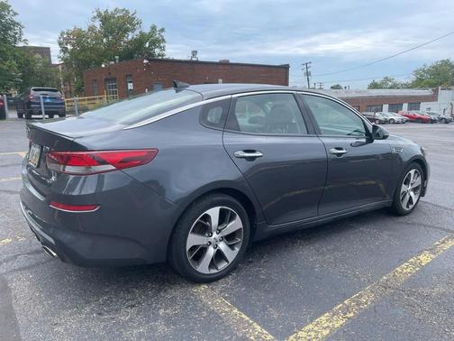 2019 Kia Optima S