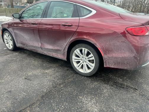 2016 Chrysler 200 C