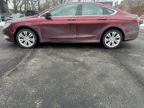 2016 Chrysler 200 C
