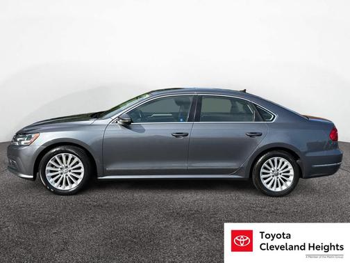 2016 Volkswagen Passat 1.8T SE
