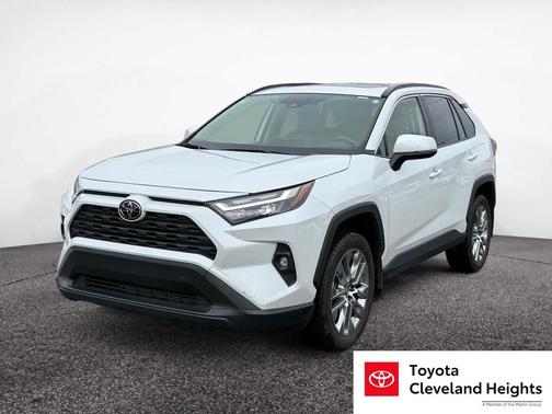 2023 Toyota RAV4 XLE Premium