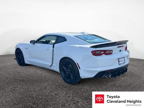 2022 Chevrolet Camaro RWD Coupe LT1
