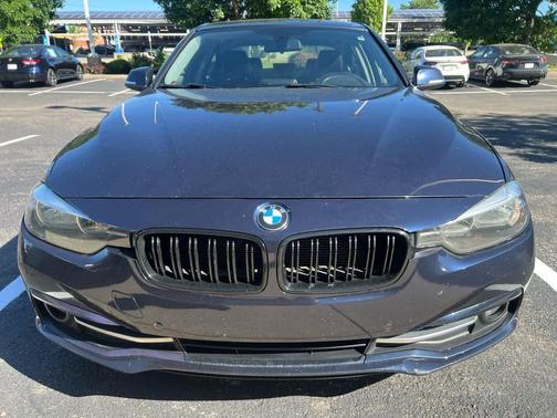 Mediterranean Blue Metallic 2016 BMW 320 i
