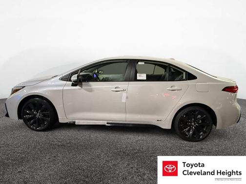 2026 Toyota Corolla Hybrid SE