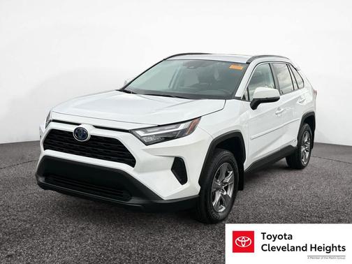 2024 Toyota RAV4 Hybrid XLE