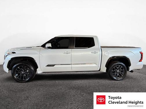 2025 Toyota Tundra Hybrid Platinum