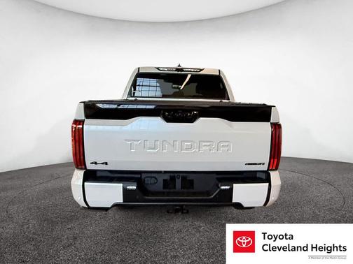 2025 Toyota Tundra Hybrid Platinum