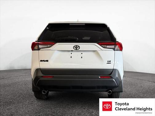 2025 Toyota RAV4 LE