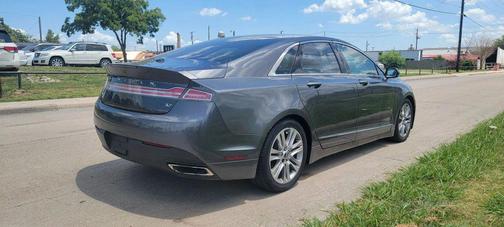 2016 Lincoln MKZ Base
