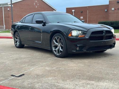 2014 Dodge Charger SXT