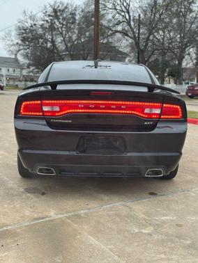 2014 Dodge Charger SXT