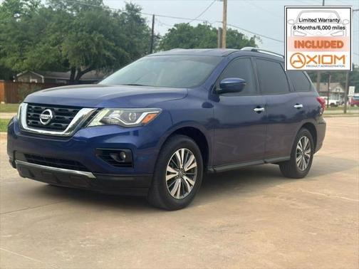 2017 Nissan Pathfinder SV