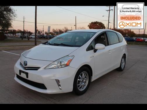 2012 Toyota Prius v Two