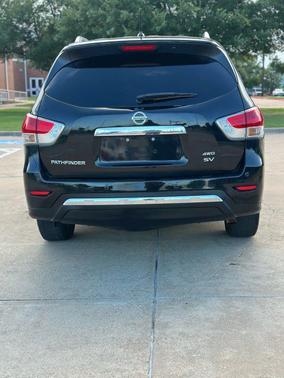 2016 Nissan Pathfinder SV