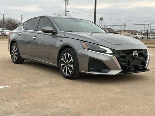 2023 Nissan Altima S FWD