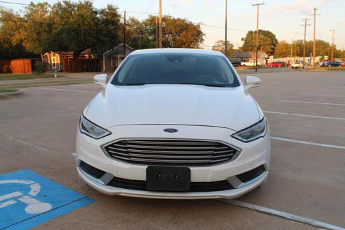2018 Ford Fusion Hybrid SE