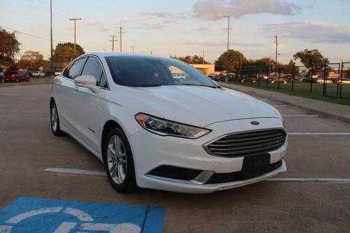2018 Ford Fusion Hybrid SE
