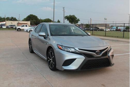 2019 Toyota Camry LE