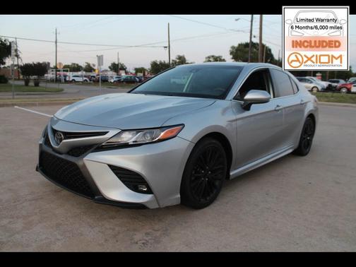 2020 Toyota Camry SE