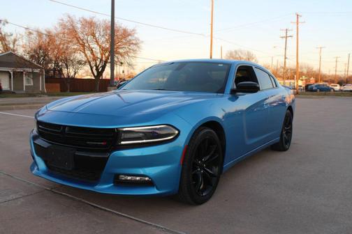 2016 Dodge Charger SXT