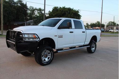 2018 RAM 2500 Tradesman Crew Cab 4x4 6'4' Box