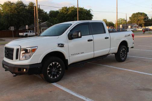 2018 Nissan Titan XD PRO-4X
