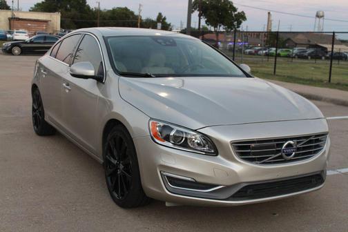 2017 Volvo S60 Inscription T5 Platinum