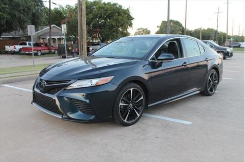 2018 Toyota Camry XSE