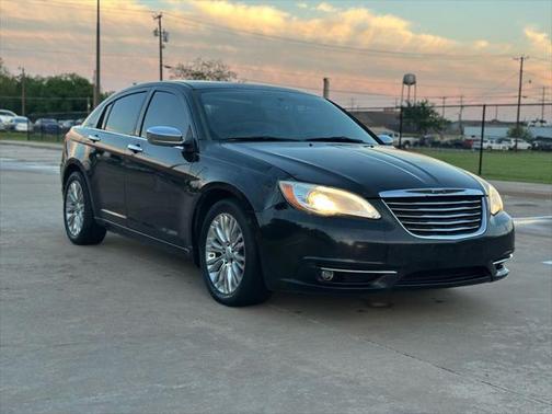 2012 Chrysler 200 Limited