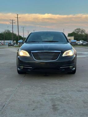 2012 Chrysler 200 Limited
