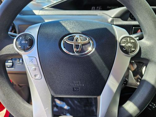2017 Toyota Prius c Four