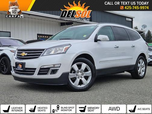 Iridescent Pearl Tricoat 2016 Chevrolet Traverse LTZ