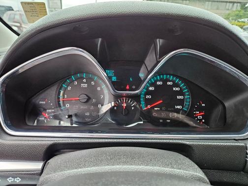 Iridescent Pearl Tricoat 2016 Chevrolet Traverse LTZ