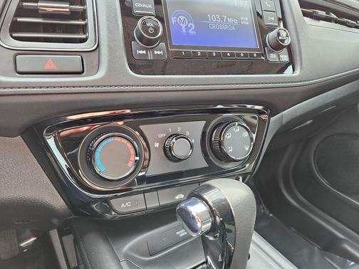2017 Honda HR-V LX