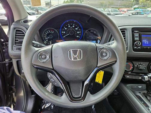 2017 Honda HR-V LX