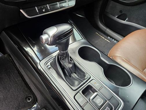 Snow White Pearl 2019 Kia Sorento SX