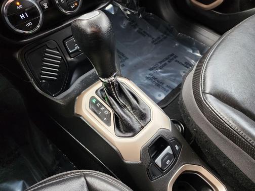 2016 Jeep Renegade Limited
