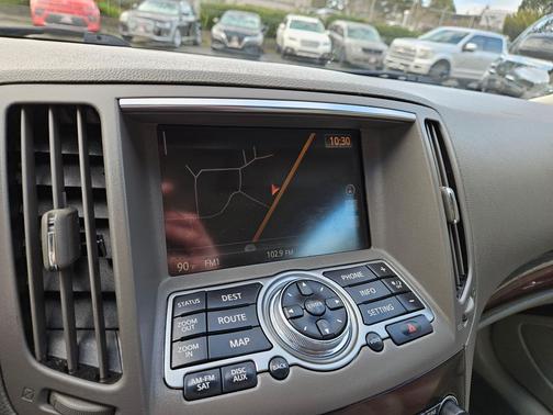 2011 INFINITI G37 Journey