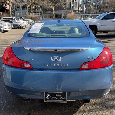 2011 INFINITI G37 Journey