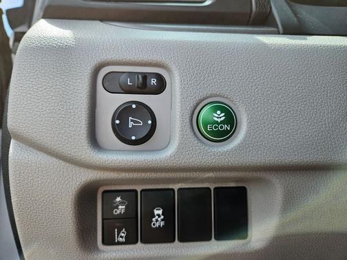 Lunar Silver Metallic 2020 Honda Pilot AWD EX-L