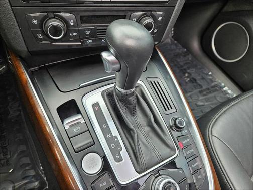 2011 Audi Q5 Premium Plus