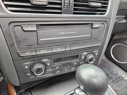 2011 Audi Q5 Premium Plus
